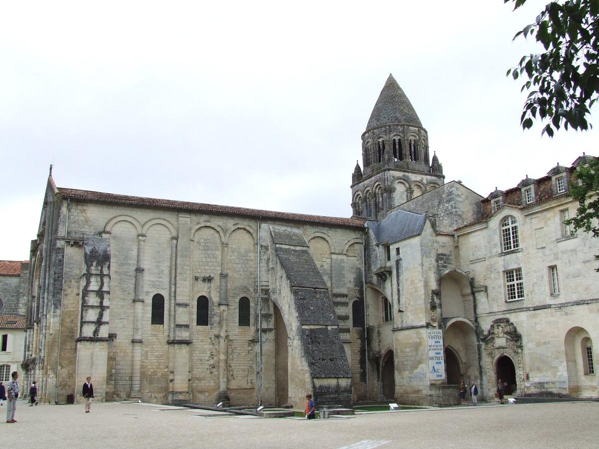 Abbaye aux Dames (Saintes) 