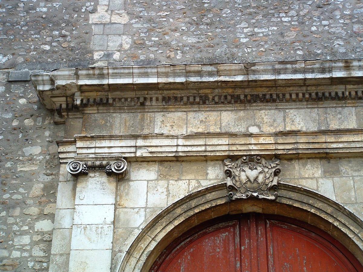 Sens: former Saint-Jean Church now part of the walls of the Saint-Jean Hospital 
