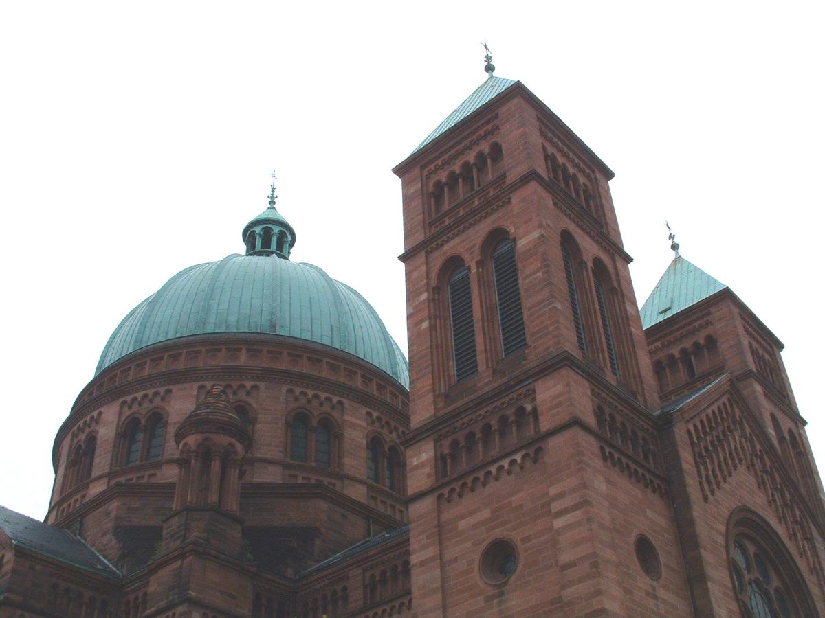 Strasbourg: Eglise catholique St Pierre-le-Jeune 
