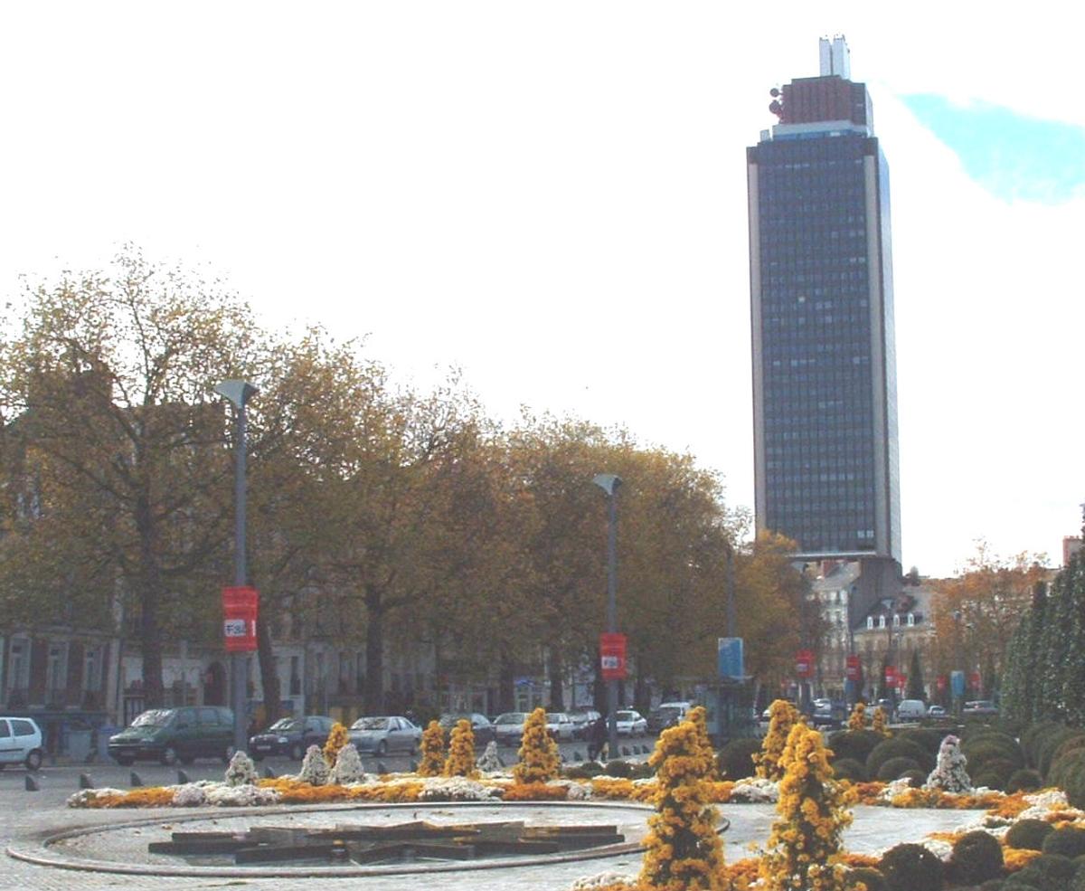 La tour Bretagne à Nantes 