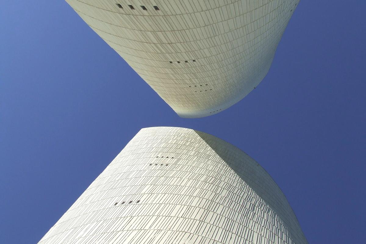 Wassertürme in Valence entworfen von Philolaos Tloupas 