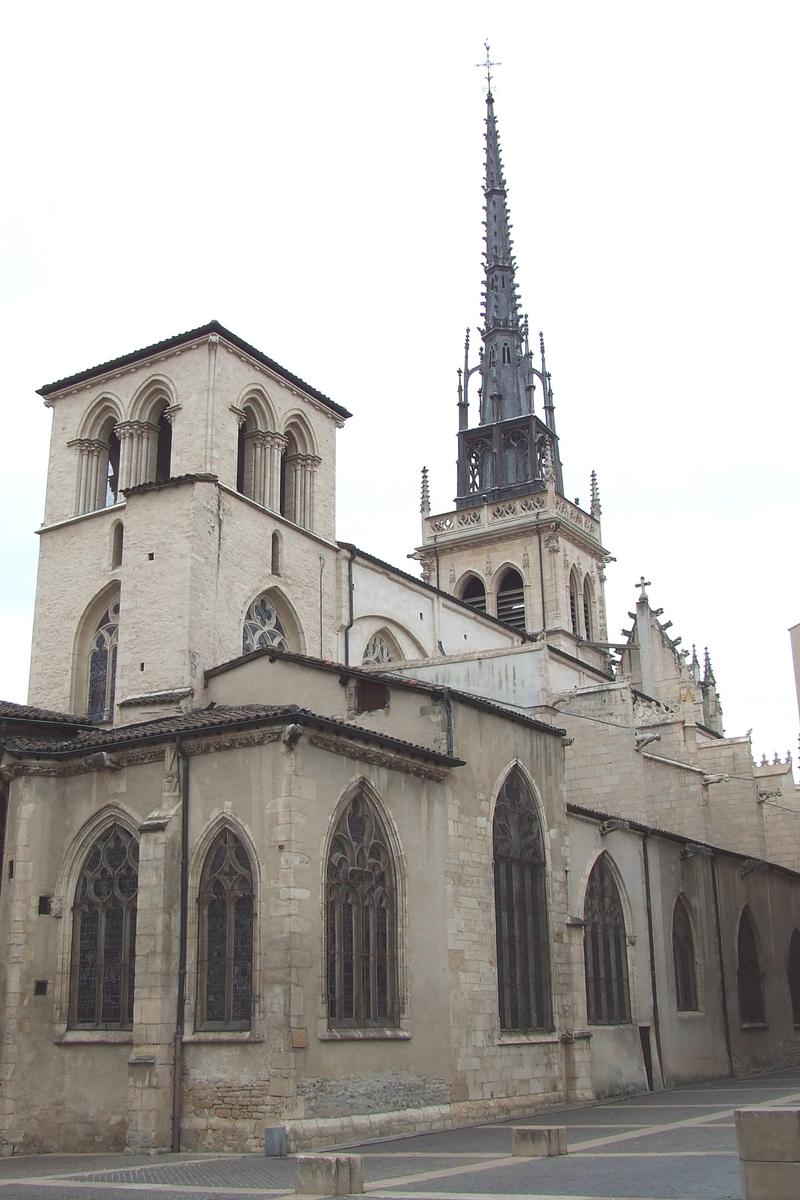 Villefranche-sur-Saône - Collégiale Notre-Dame-des-Marais 