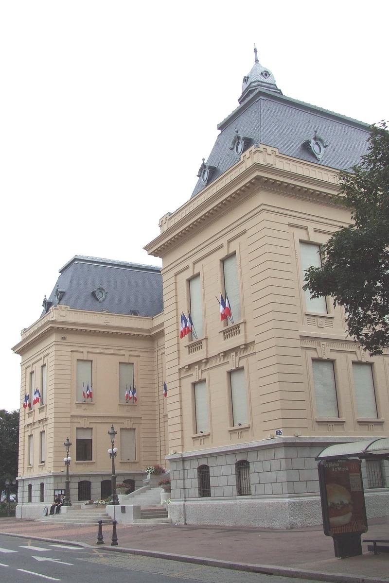 L'Hôtel de Ville de Villefranche-sur-Saône 