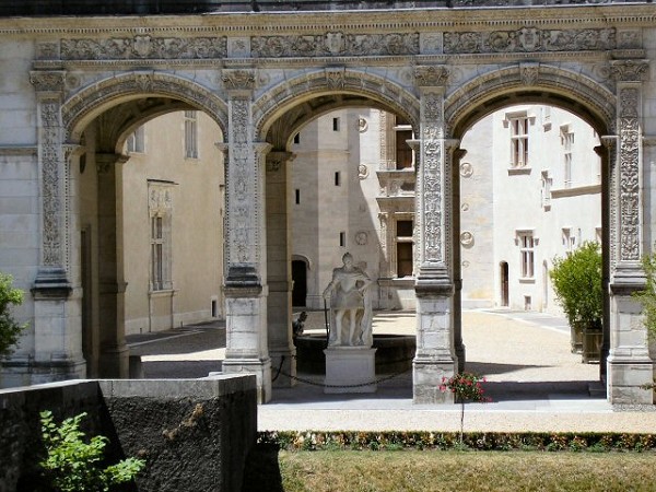 Château Henry IV Pau (64)Portique dit de Napoléon III 