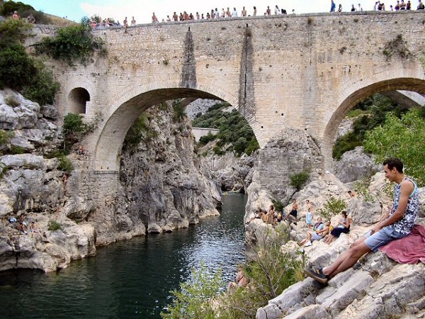 Devil's Bridge (Saint-Jean-de-Fos, 1031) 
