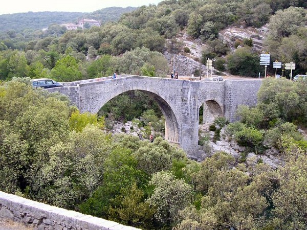 Brissac (34)Pont de Saint-Étienne d'Issensac 