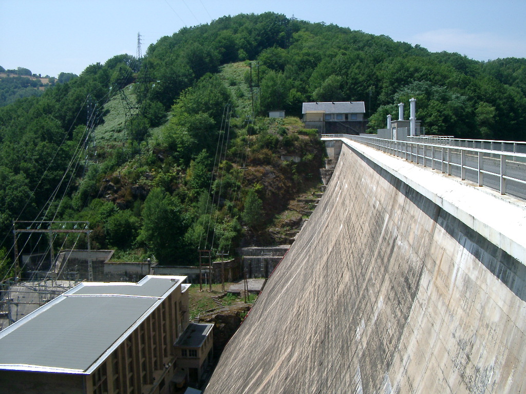 Castelnau-Lassout Dam 