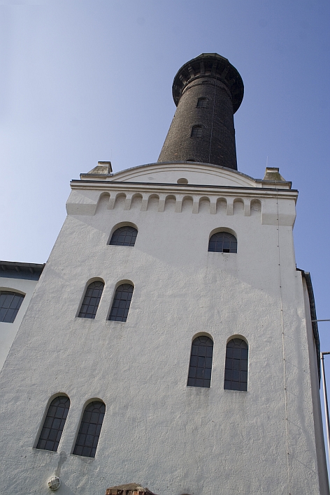Helios-Leuchtturm - 1882 wurde das Unternehmen Helios gegründet und der Leuchtturm erbaut 