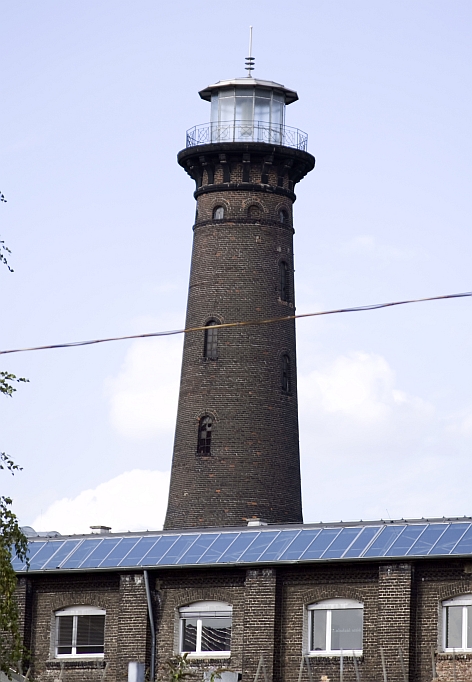 Helios-Leuchtturm - 1882 wurde das Unternehmen Helios gegründet und der Leuchtturm erbaut 