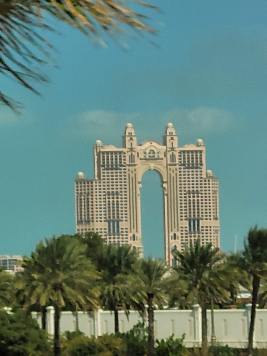 Fairmont Hotel Abu Dhabi 