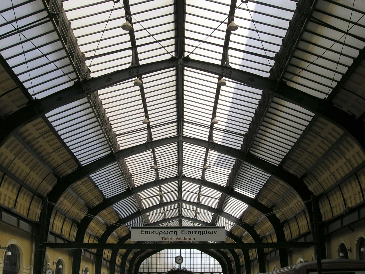 Station de métro Le Pirée 