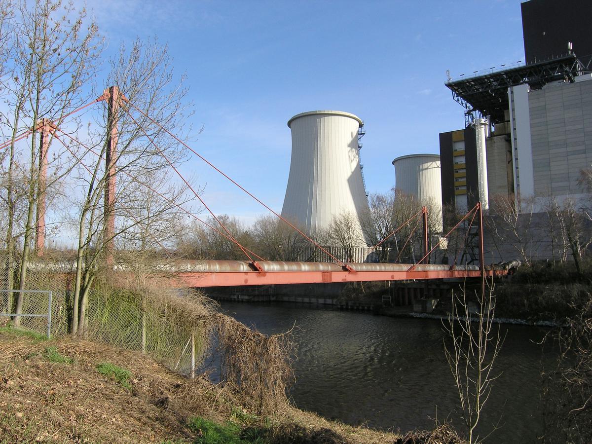 Versorgerbrücke über den Teltowkanal zum Kraftwerk Berlin Lichterfelde 
