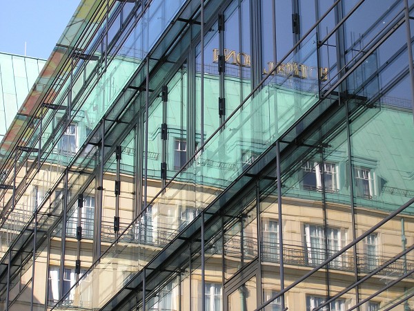 Reflection of the Adlon Hotel in the fassade of the Academy of Arts in Berlin 