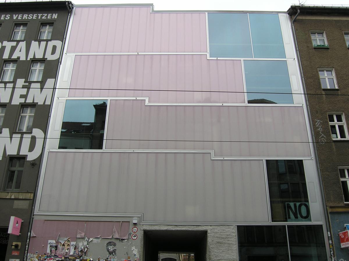Galerie- und Ateliergebäude, Brunnenstraße 9, Berlin-Mitte 