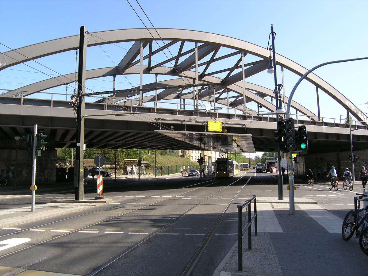 Eisenbahnbrücke über Berliner Straße, Pankow, Berlin 
