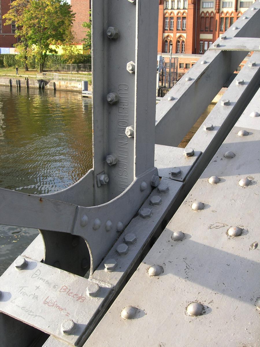 Siemens Footbridge 