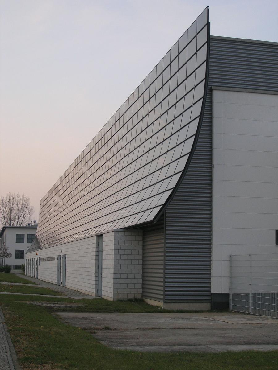 Ferdinand-Braun-Institut, Leibniz-Institut für Höchstfrequenztechnik (FBH), Berlin-Adlershof 