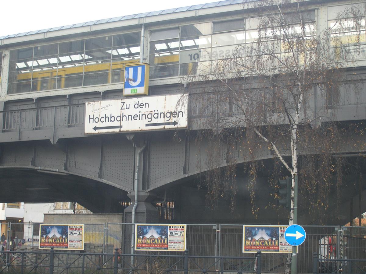 Station de métro Kottbusser Tor 