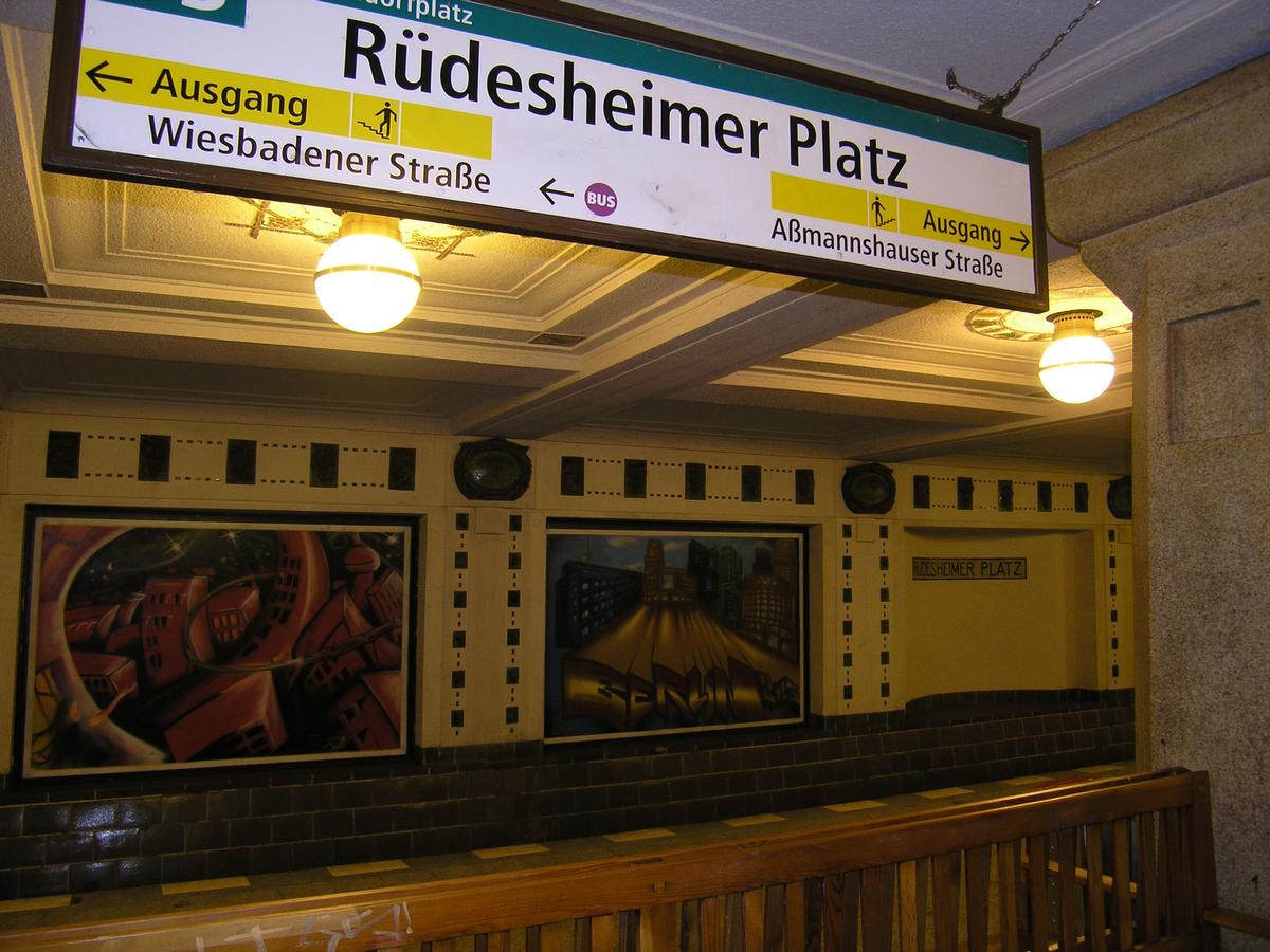 U-Bahnhof Rüdesheimer Platz, Berlin 