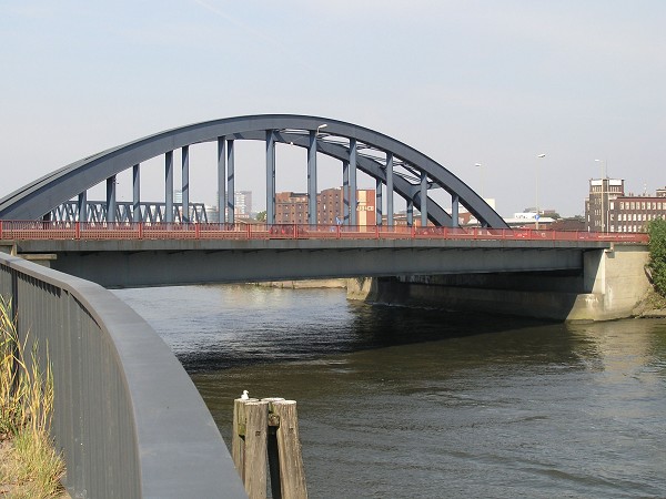 Billhorner Brückenstraße/Neue Elbbrücke 