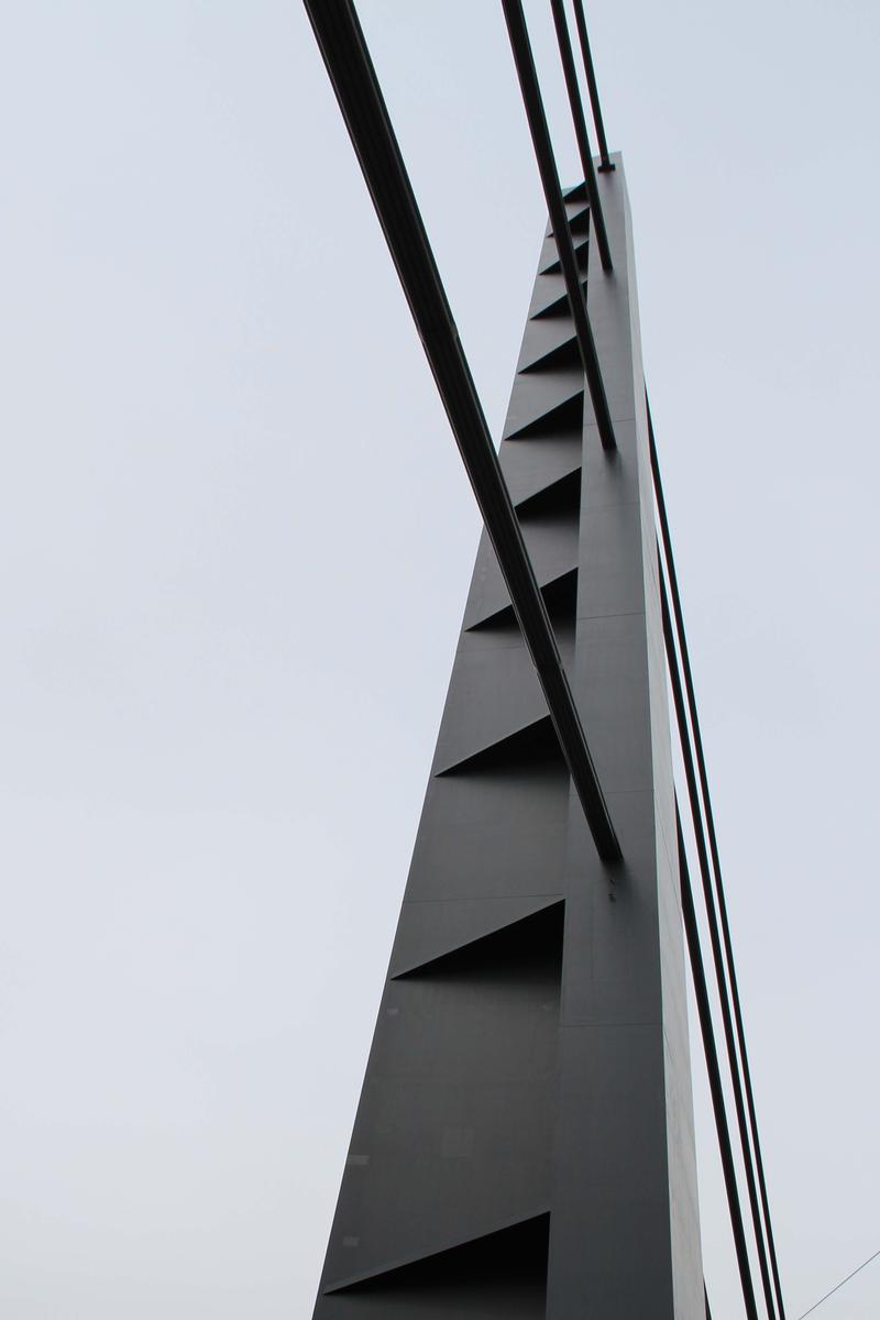 Kniebrücke, Düsseldorf 