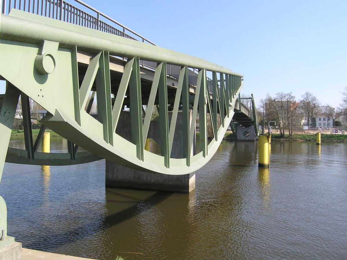 Klughafenbrücke (Glitzeritzbrücke), Lübeck 