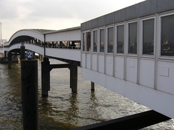 Überseebrücke, Hamburg 