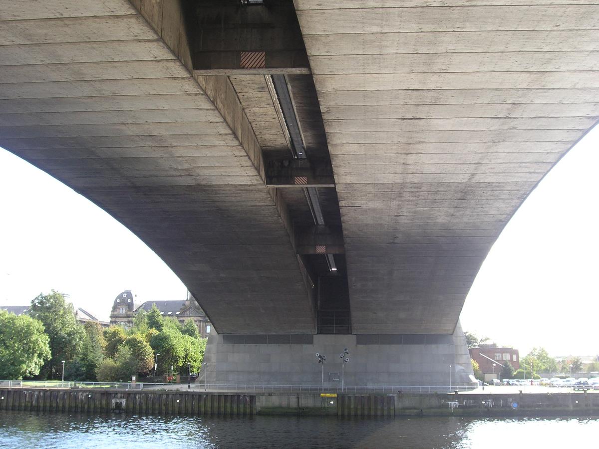 Kingston Bridge, Glasgow 