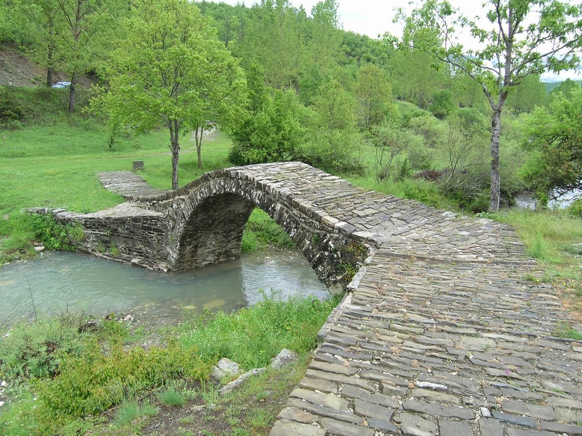 Agio Mina Bridge 
