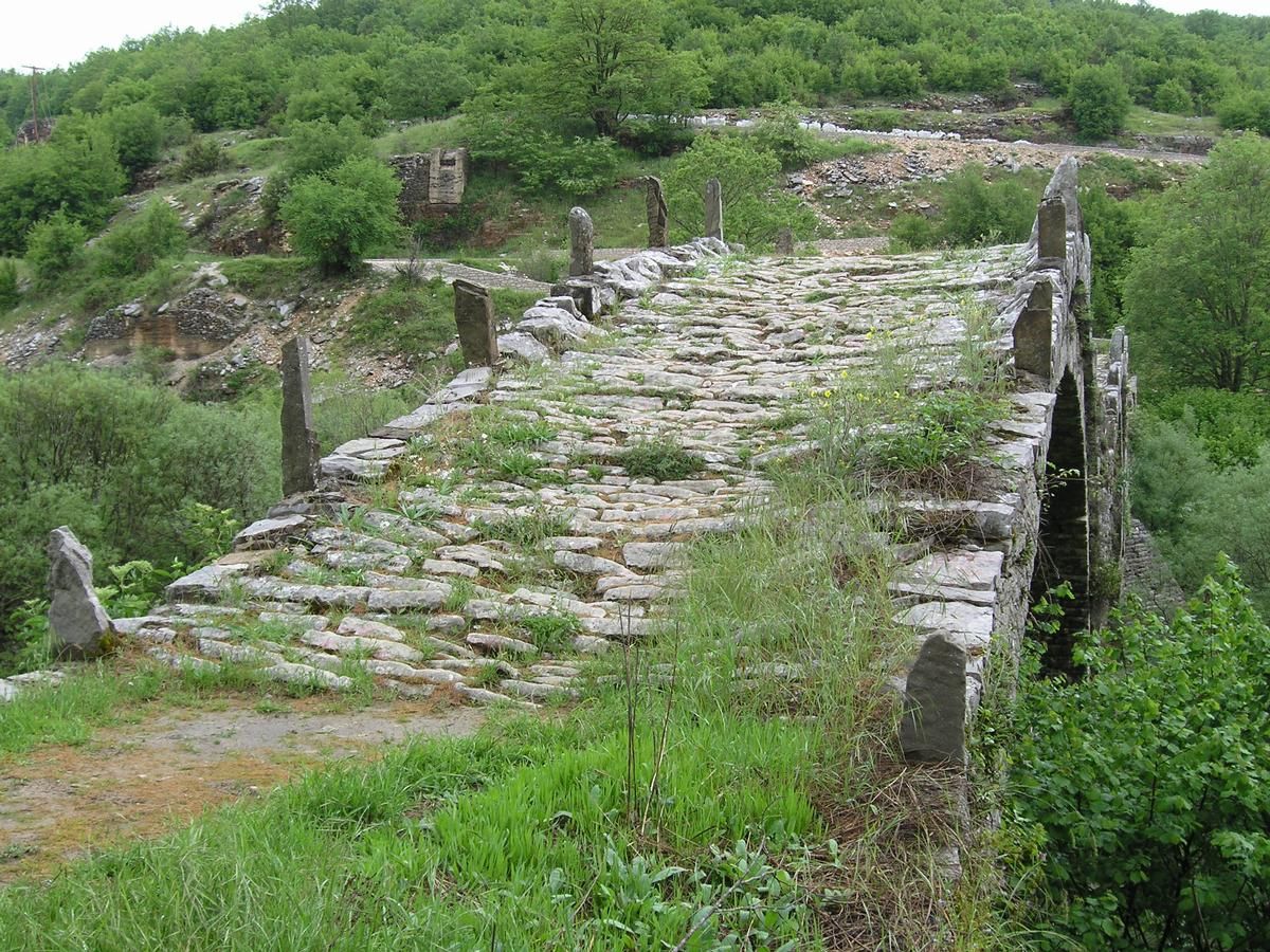 Kalogeriko oder Plakida Brücke, Koukouli, Epirus 