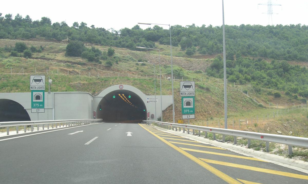 Autoroute E gnatia – Tunnel S 7 