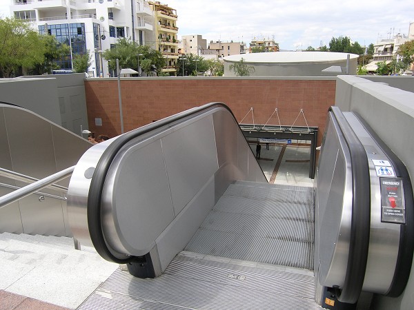 Station de métro Kerameikos à Athènes 
