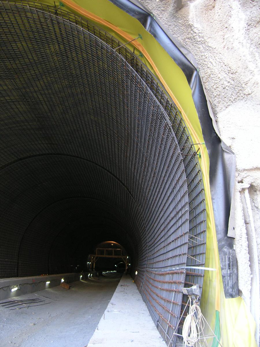 Tunnels ferroviaires de Derveni 