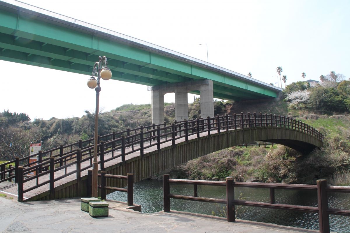 Pont de Jungmungwangwang-ro 