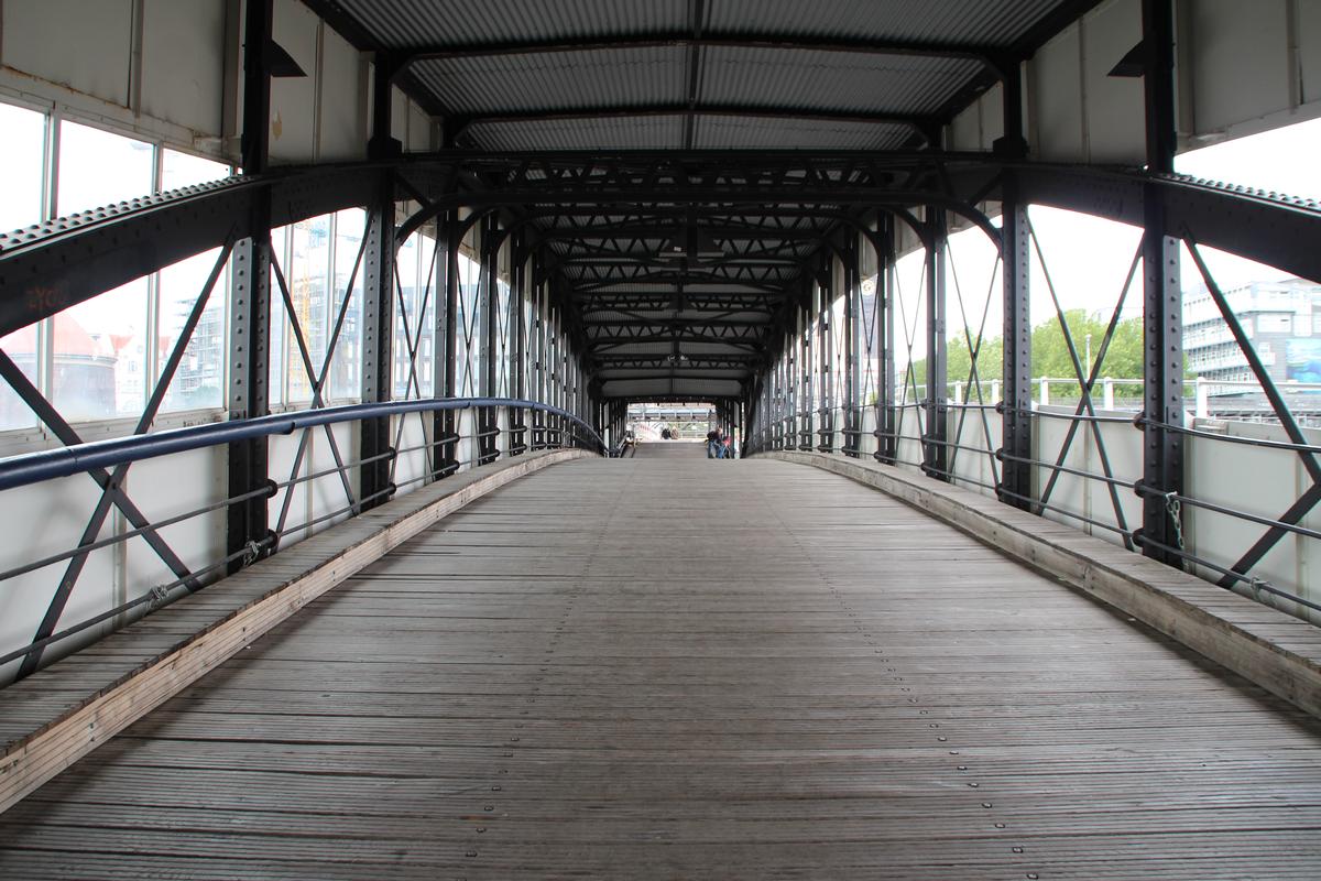 Überseebrücke 