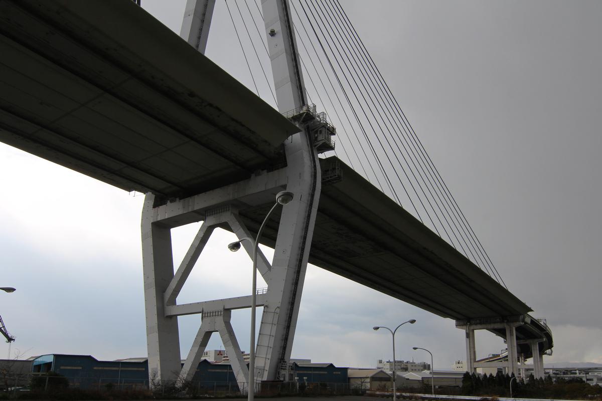 Tempozan-Brücke 