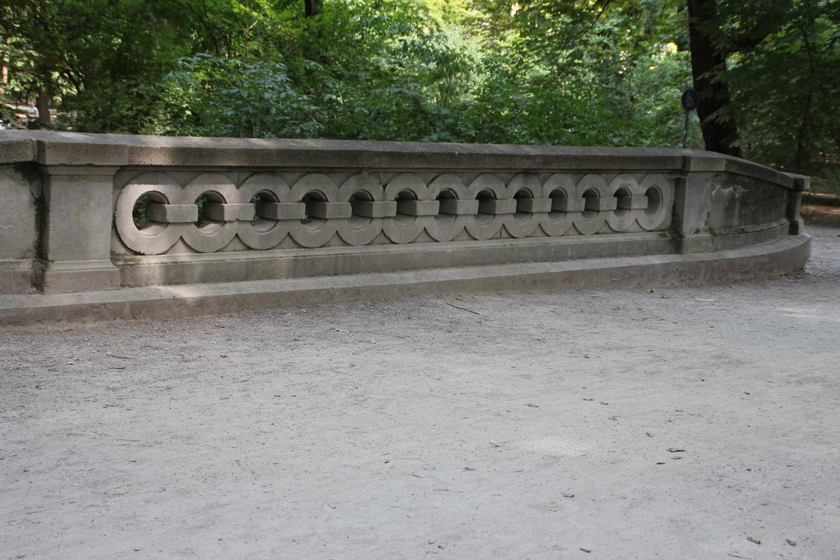 X Bridge in the Englischer Garten 