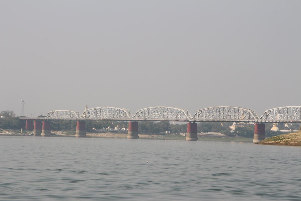 Ava Bridge 