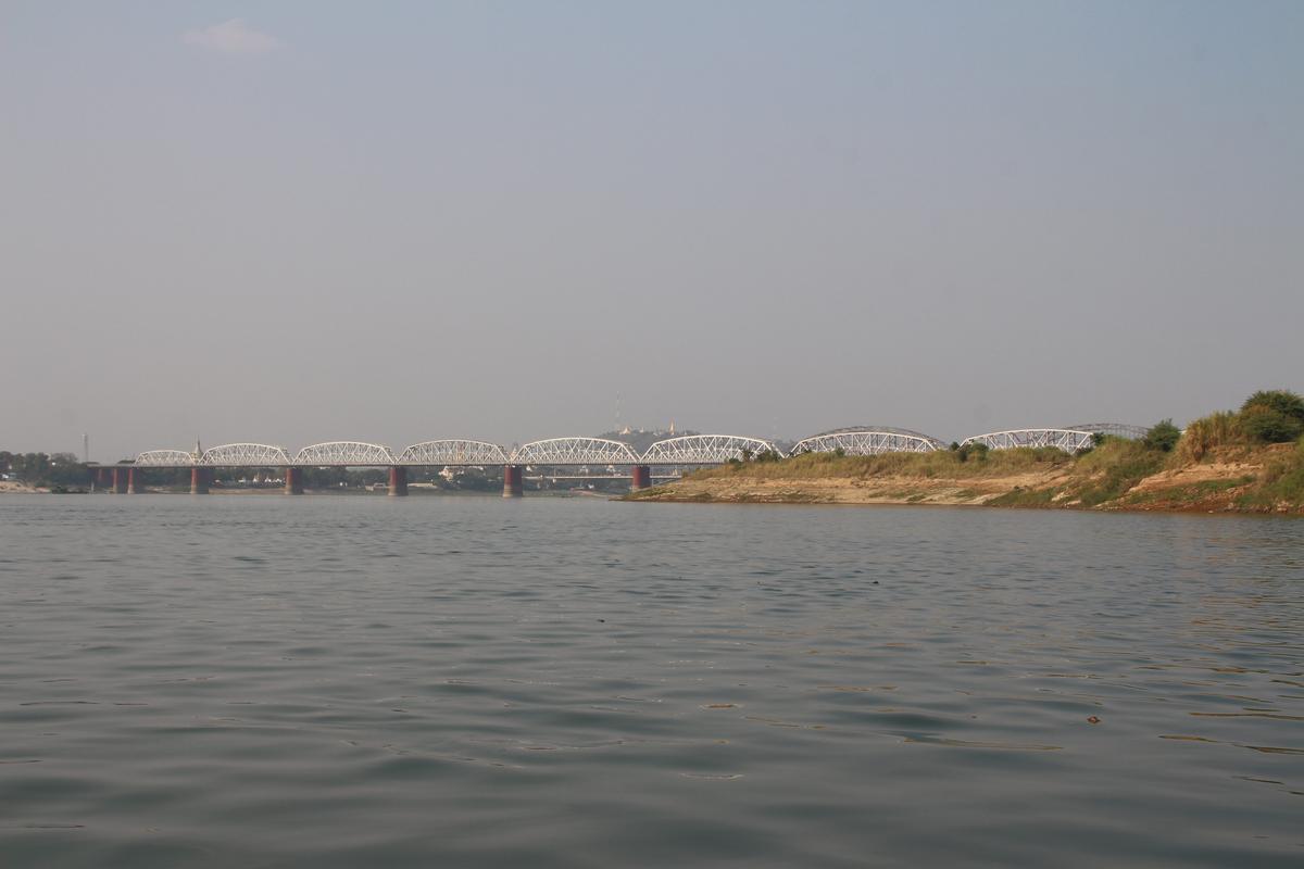 Ava Bridge 