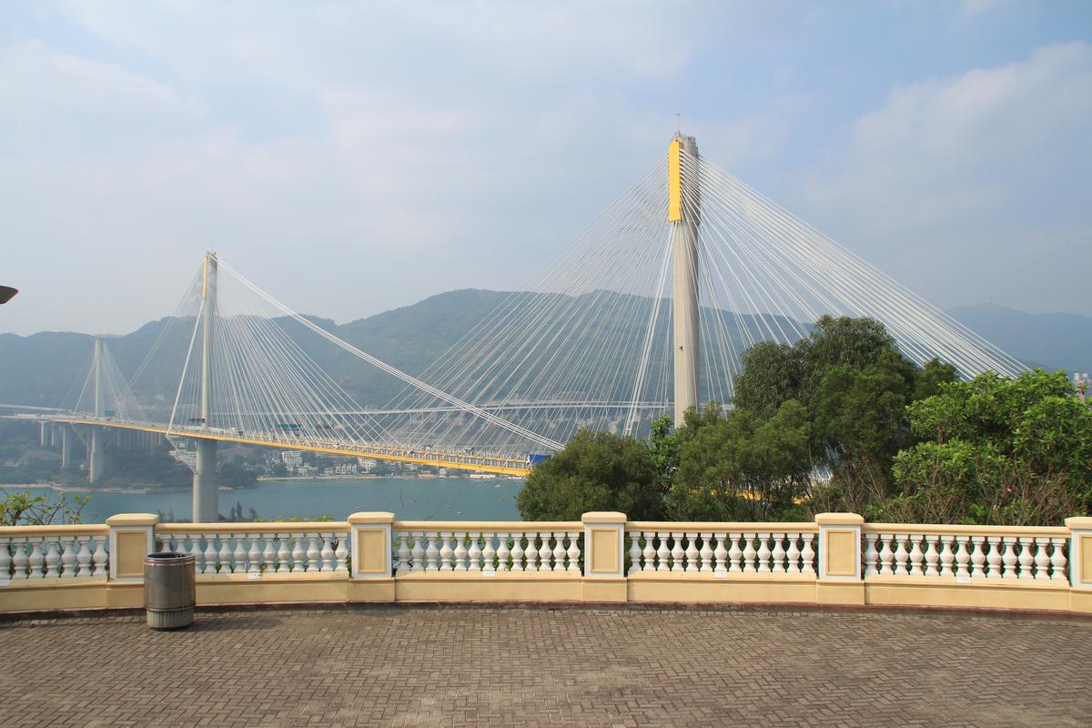 Ting Kau Bridge 