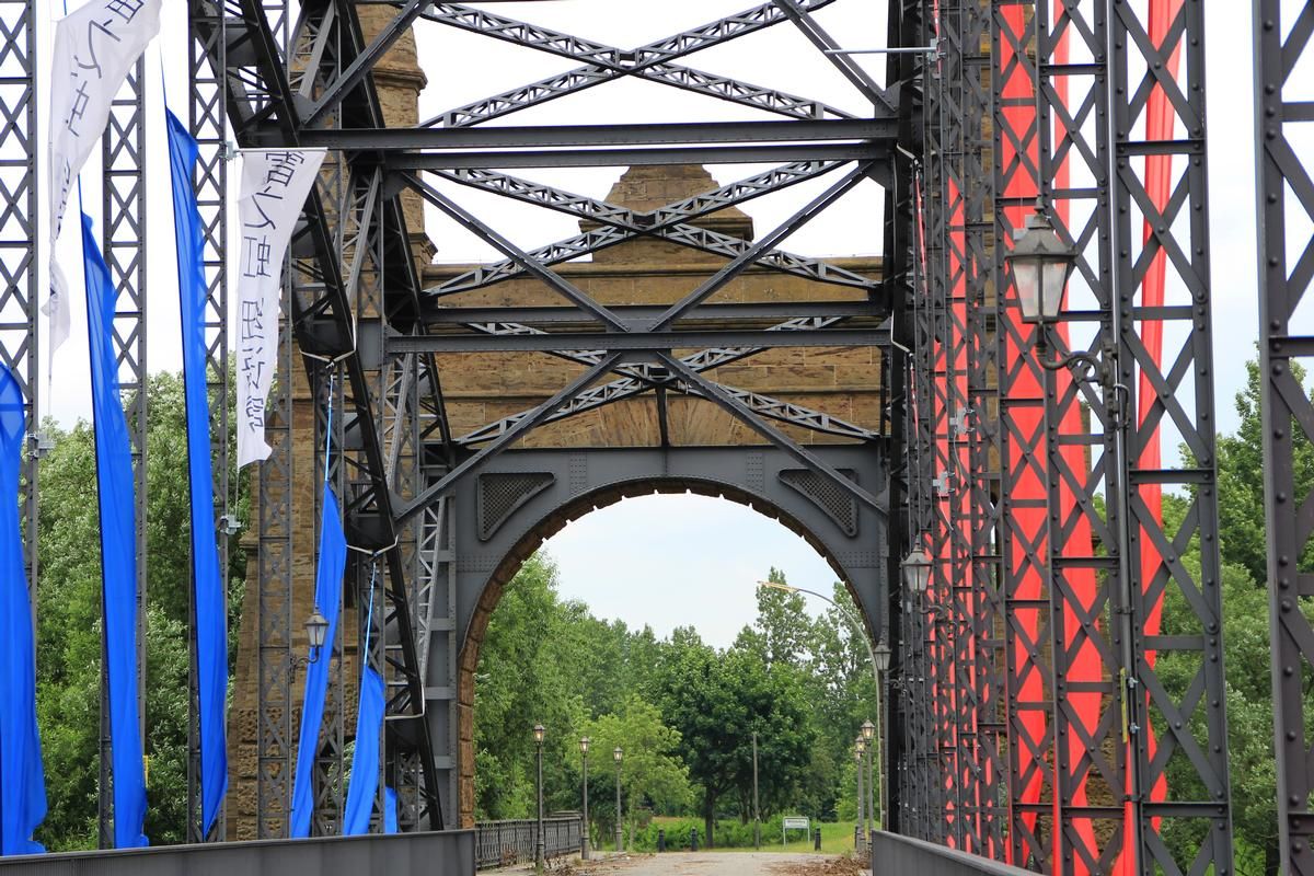 Old Harburg Bridge 