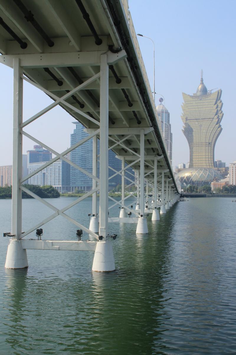 Macau-Taipa Bridge 