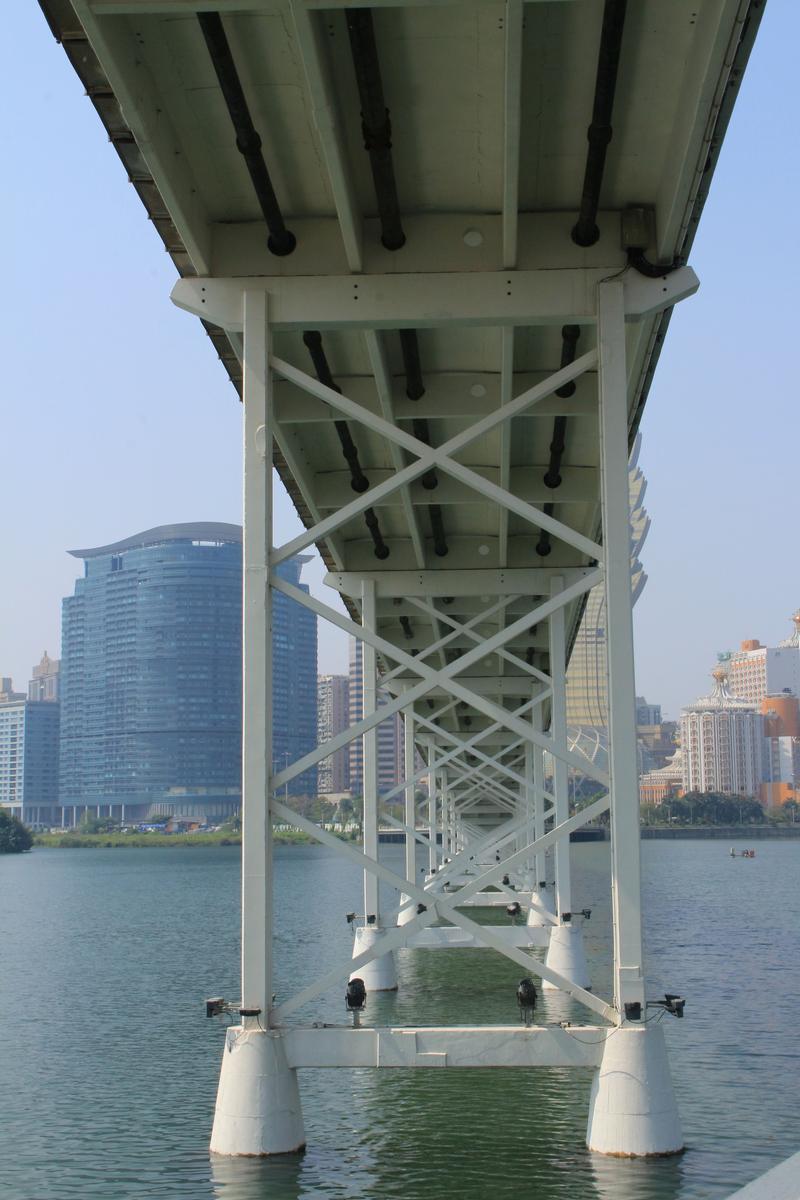 Macau-Taipa Bridge 