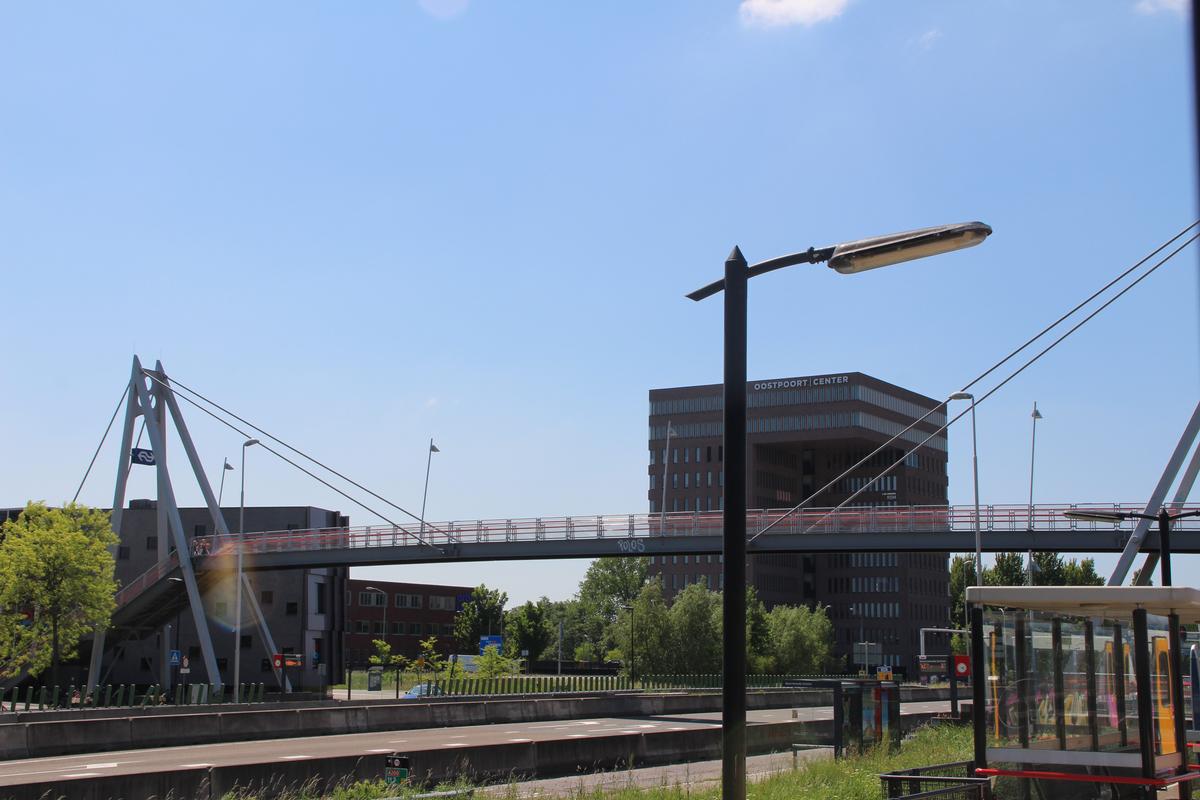 Passerelle de la gare de Haarlem Spaarnwoude 