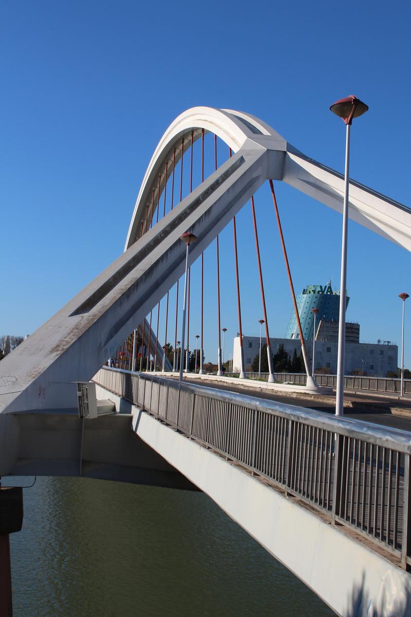 La Barqueta-Brücke 