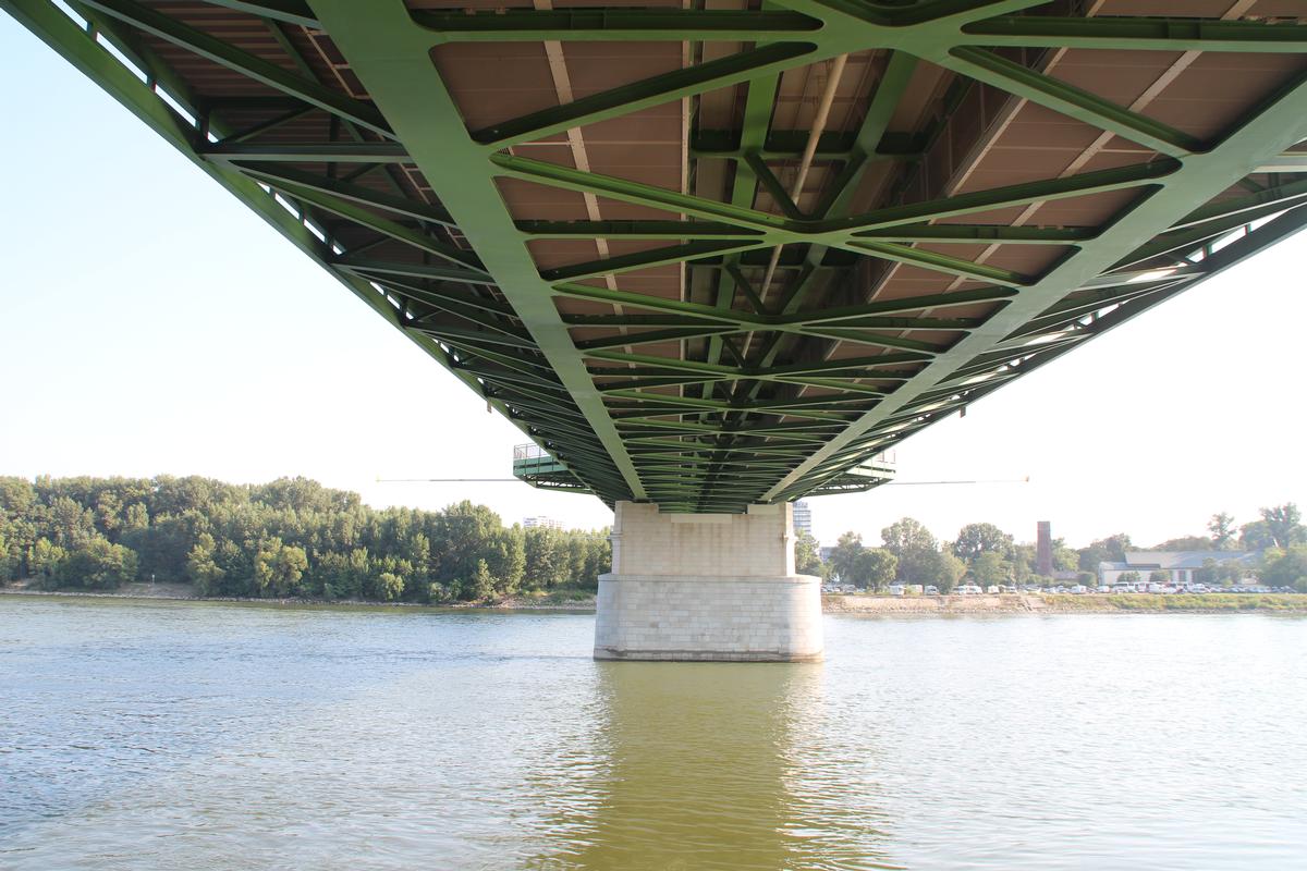 Alte Donaubrücke in Bratislava 