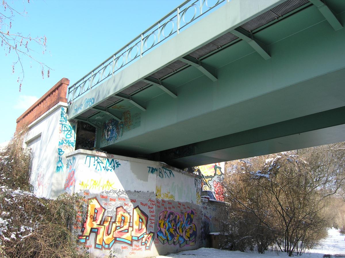 Maulbronner Brücke, Berlin 
