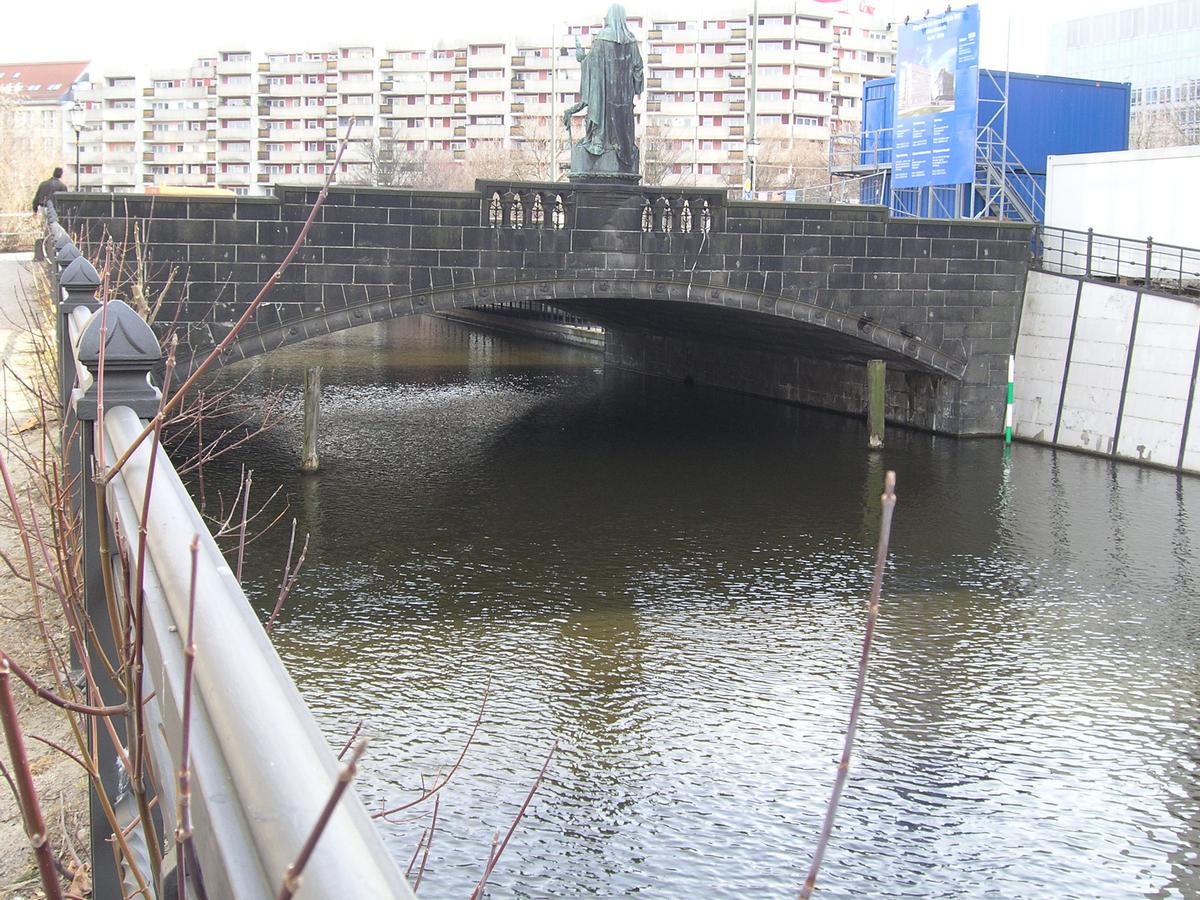 Pont Getraude, Berlin-Mitte 