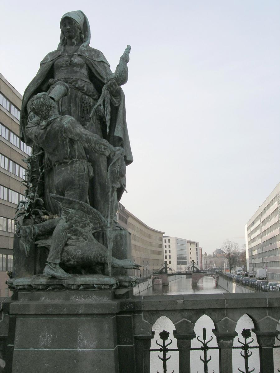 Pont Getraude, Berlin-Mitte 