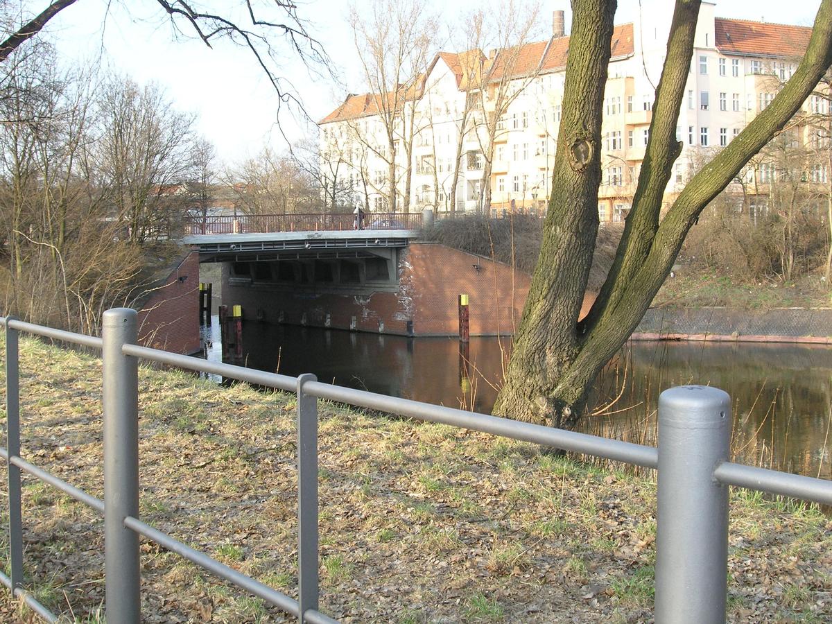 Kaiserin-Augusta-Brücke, Berlin 